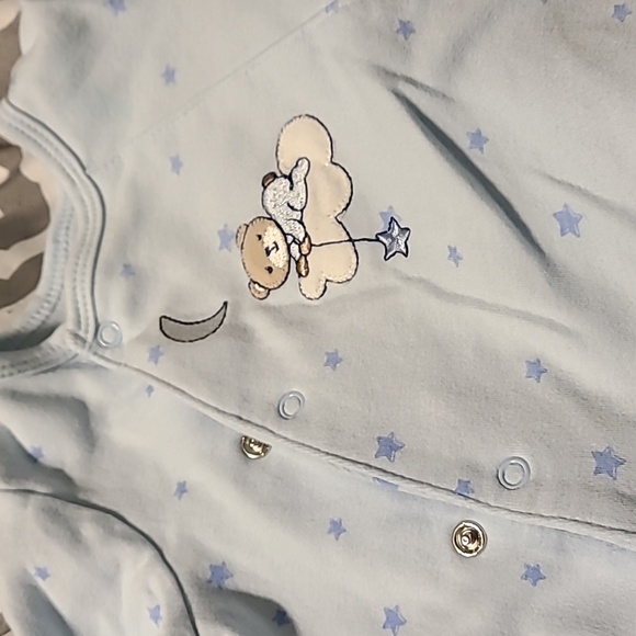 Button-Up Sleeper - Picture 2 of 4